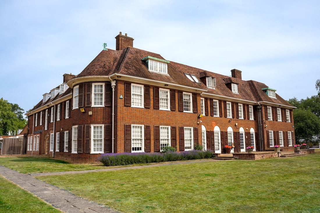 How Trinity Harper Helps Bell School Stay Spotless – Even in a Crisis